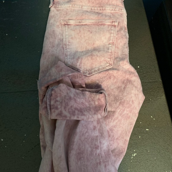 Pink pants - Picture 2 of 2